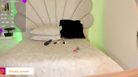 Snapshot of shairytovar chatting on September 27, 6:33 am shairytovar online show from September 27, 6:33 am