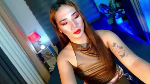 Snapshot of shane_hugexx chatting on September 17, 6:35 pm MISS SHANE online show from September 17, 6:35 pm
