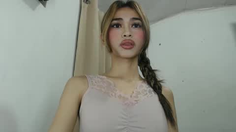 Snapshot of shanegreents chatting on September 22, 1:00 am bini aiah online show from September 22, 1:00 am