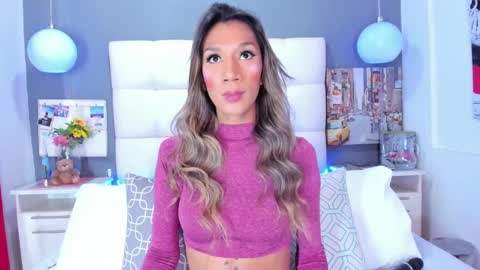 Snapshot of shantal_ferrer3 chatting on December 15, 6:07 am shantal_ferrer3 online show from December 15, 6:07 am