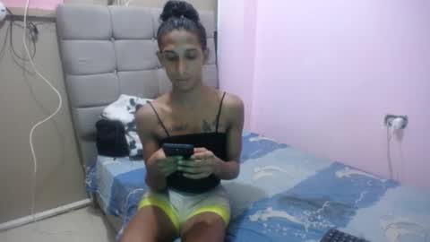 shayra33x online show from October 11, 1:08 am