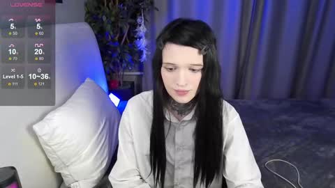 Snapshot of simona_rain chatting on February 14, 1:23 am Simona online show from February 14, 1:23 am