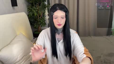 Snapshot of simona_rain chatting on February 21, 7:33 am Simona online show from February 21, 7:33 am
