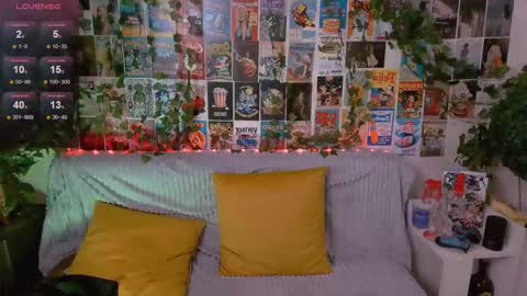 Snapshot of simona_rain chatting on September 19, 1:33 am Simona online show from September 19, 1:33 am