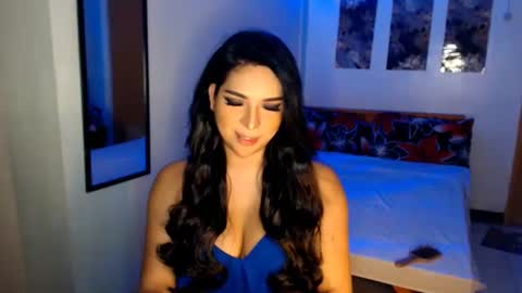 LEILA online show from October 4, 5:58 pm