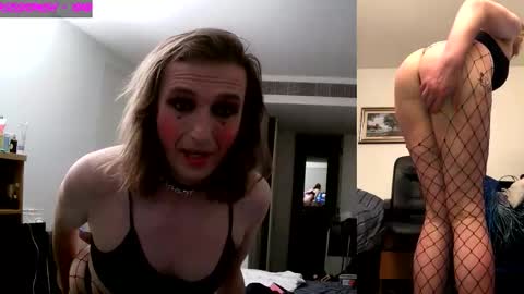 Snapshot of sissycdmish chatting on October 4, 6:30 pm SissyCDMish online show from October 4, 6:30 pm