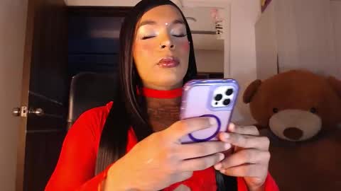 jesica online show from November 29, 7:21 am