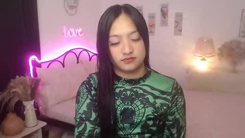 Queen Cyrine online show from October 14, 11:33 am