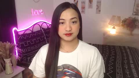 Queen Cyrine online show from December 22, 11:26 am