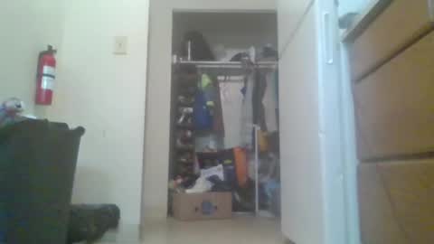 Snapshot of sleepyg1981 chatting on January 13, 2:39 am Bottmboitwink online show from January 13, 2:39 am
