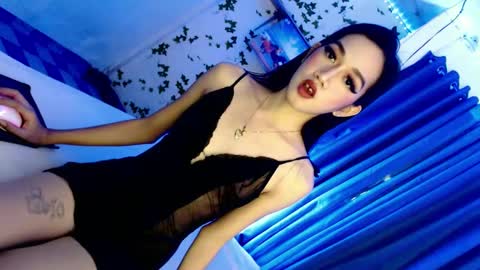 Snapshot of slut_devora69 chatting on January 2, 5:46 am just call me aryana online show from January 2, 5:46 am