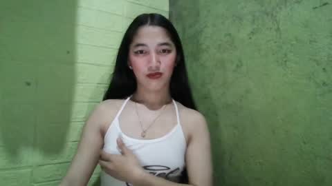 Snapshot of slutty_gretha chatting on February 3, 12:15 am Gretha online show from February 3, 12:15 am