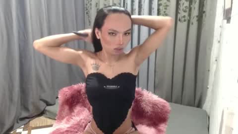 CHIE CHIE online show from December 30, 9:40 pm