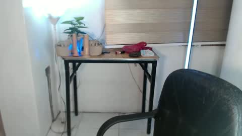 Amanda online show from February 16, 5:48 pm