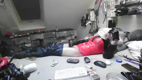 Snapshot of smokeslut365 chatting on January 26, 8:34 pm smokeslut365 online show from January 26, 8:34 pm