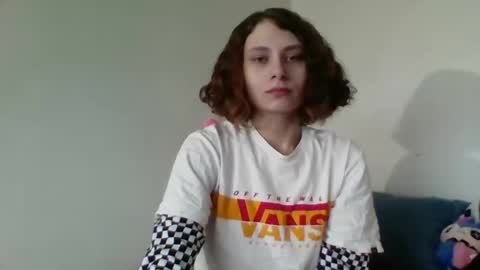 Snapshot of smoothvodka chatting on January 1, 8:04 pm Bambi--Vodka online show from January 1, 8:04 pm