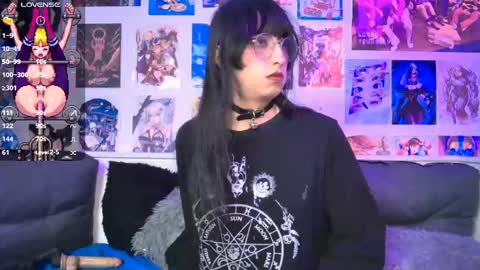 Snapshot of snowblack_ chatting on September 11, 2:58 pm Snow and Bubble online show from September 11, 2:58 pm
