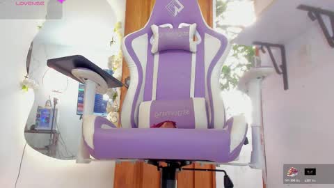 sofia online show from November 13, 8:16 pm