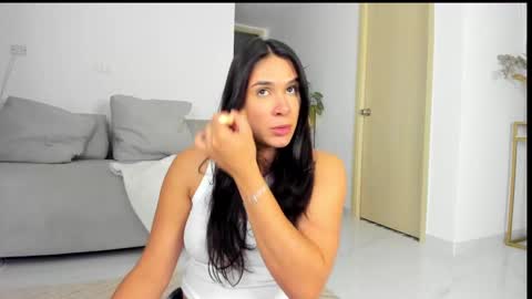 sofia_rivers_ online show from October 8, 12:34 am