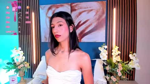 Snapshot of sofiia_grey_ chatting on February 28, 1:36 pm Sofi online show from February 28, 1:36 pm