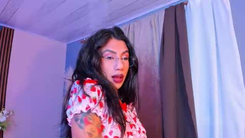 Sofi online show from October 11, 3:03 pm