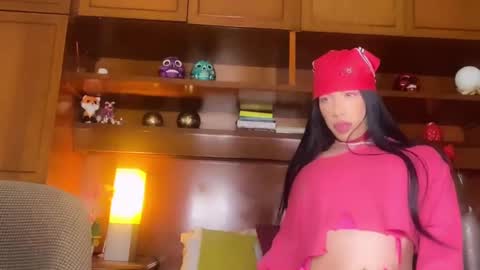 Sofa bonita  online show from December 12, 8:36 am