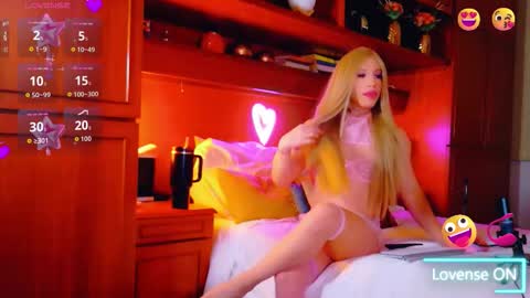 Sofa bonita  online show from September 27, 2:20 am
