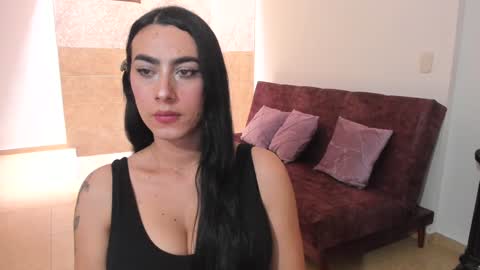 sophia CM online show from February 3, 8:24 pm