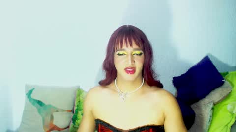 Snapshot of sophiehillsxo chatting on January 29, 2:40 am sophiehillsxo online show from January 29, 2:40 am