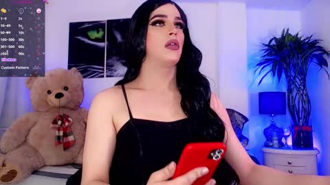 Snapshot of sophiieesweet chatting on January 9, 8:24 am Sophie Sweet online show from January 9, 8:24 am