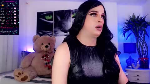 Snapshot of sophiieesweet chatting on January 17, 6:26 am Sophie Sweet online show from January 17, 6:26 am