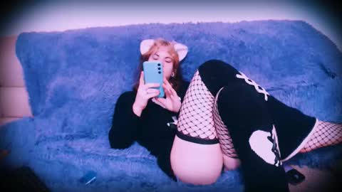 sparkyferret online show from October 22, 2:30 pm