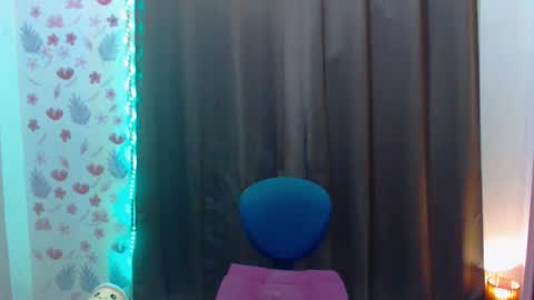 Kimmy online show from February 17, 9:46 am