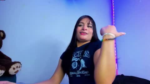Snapshot of star_darling chatting on December 21, 1:26 am S T A R online show from December 21, 1:26 am