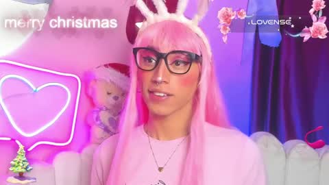 Snapshot of star_mor_ chatting on December 20, 12:52 am estrellita online show from December 20, 12:52 am