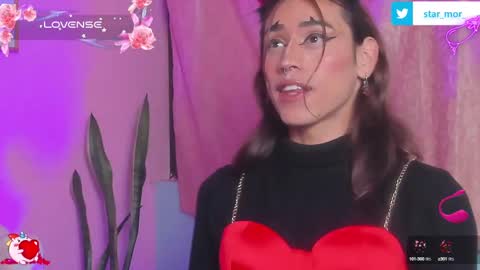 Snapshot of star_mor_ chatting on March 4, 10:03 pm estrellita online show from March 4, 10:03 pm