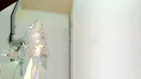 Snapshot of stefaniatsxxx chatting on February 10, 11:57 am stefania online show from February 10, 11:57 am