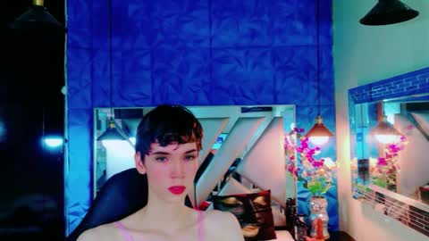 stefany piink online show from May 31, 1:51 pm