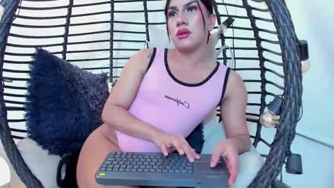 Stefany Bratz online show from November 2, 3:59 am