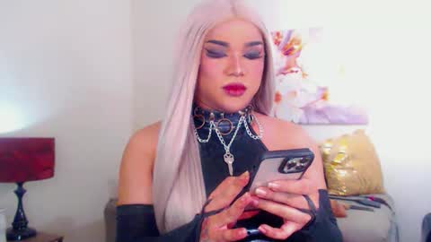 CALL ME STELLA online show from October 29, 7:01 pm