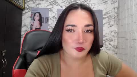 Snapshot of stellaven chatting on February 22, 7:56 am Stellaven online show from February 22, 7:56 am