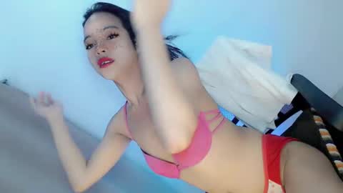 Snapshot of stephanie_hot1 chatting on January 10, 9:55 am STEPHANIE online show from January 10, 9:55 am
