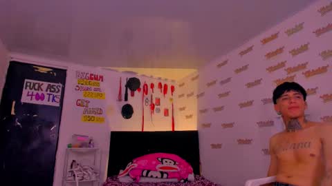 Snapshot of stevenfortaniax chatting on October 4, 2:56 am TANIA-STEVEN online show from October 4, 2:56 am