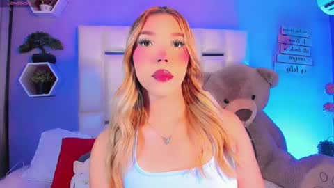 Snapshot of steyseequeen chatting on September 12, 9:16 am Steisee Reyes online show from September 12, 9:16 am