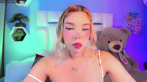 Snapshot of steyseequeen chatting on September 20, 7:03 am Steisee Reyes online show from September 20, 7:03 am