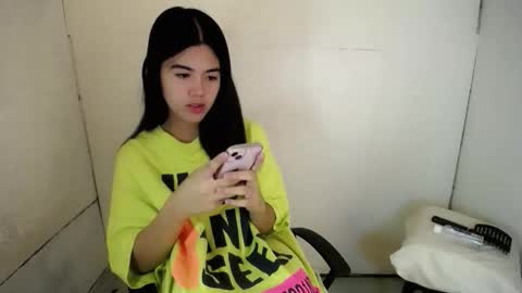 Snapshot of sugarbabydolly chatting on October 3, 2:17 pm Jo Haira online show from October 3, 2:17 pm