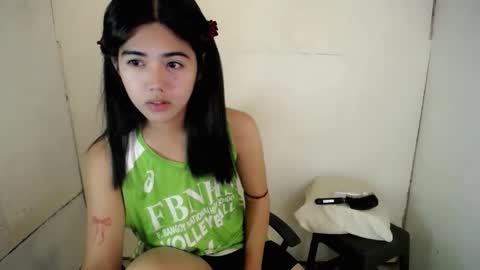 Snapshot of sugarbabydolly chatting on October 4, 3:46 pm Jo Haira online show from October 4, 3:46 pm