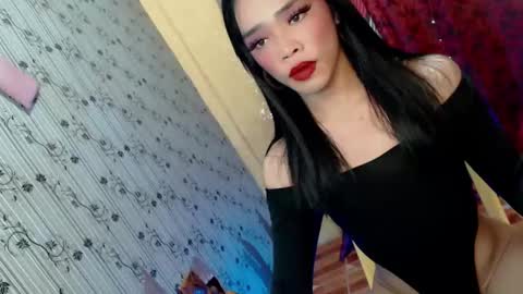 Snapshot of sultry_sirenxx chatting on December 28, 4:30 am sultry_sirenxx online show from December 28, 4:30 am