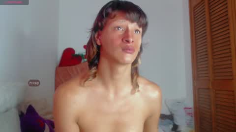 Snapshot of summer__xo chatting on December 22, 2:17 am Summer online show from December 22, 2:17 am