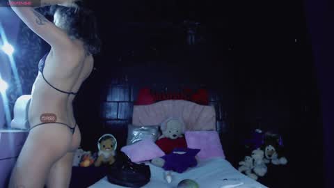 Snapshot of summer__xo chatting on February 6, 2:22 am Summer online show from February 6, 2:22 am
